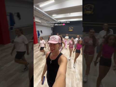 Seguimi per il RISULTATO✅🕺🏻💖 quanto spaccano le mie bimbe 🙏🏻 #ballerino #dance #anna #désolé
