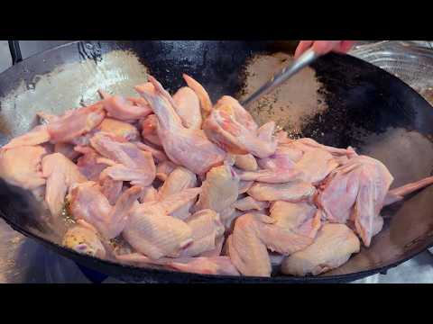 冷ましてから食べたい手羽先煮込み　The Wings You’re Supposed to Eat Cold