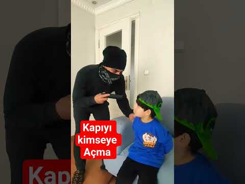kapıyı kimseye açma #keşfet #komik #shorts #ytshorts