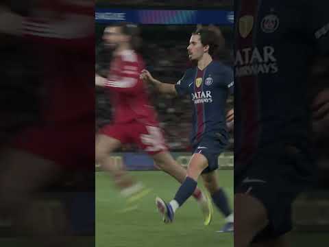 What a build-up! 🤯 #psg #psgliv #championsleague