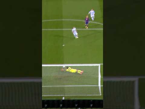 BUFFON STOPS MESSI! 🔥