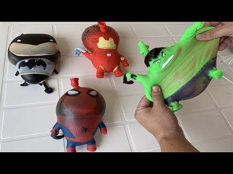 TRANSFORMANDO SUPER HERÓIS EM BOLAS ANTI STRESS QUE ESTICAM MUITO!! (Mega satisfatório)