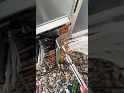 Quando vc so quer da o torque, e os parceiro de trabalhos tão discutindo 😂🛠️❄️