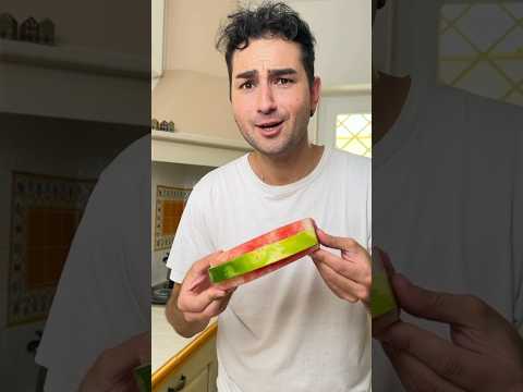 Italians try VIRAL WATERMELON HACK