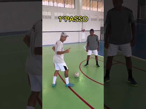 Salve para aprender esse drible ⚽️🔥#shorts #futebol#tutorial #shortvideo #dribles