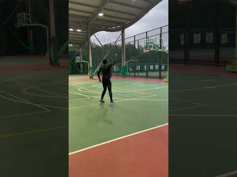 The weather is getting colder, but challenge goes on!#yesthisisfantastic#dailyshot#basketball#fyp