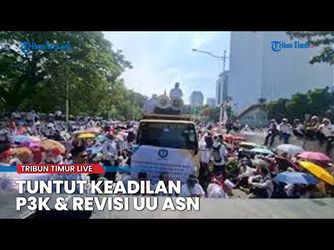 🔴Demo Besar-besaran di Jakarta Lagi! Ribuan Guru Padati Monas untuk Perjuangkan Kesejahteraan