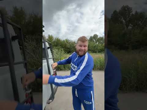 Опишите УАЗик двумя словами