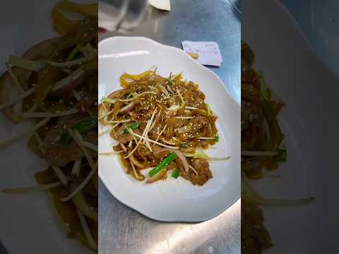 How to Make Stir-fried Beef Noodles 教你煮乾炒牛河