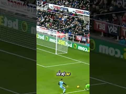 Một pha bóng khó tin của thủ môn | #bongda #football #highlight #news