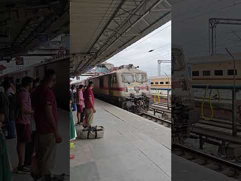 kamakhya ambedkar nagar express train