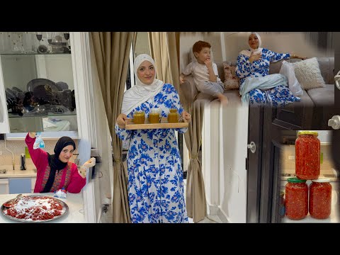 دبستوني في هدايا المولود الجديد وروحت اعمل لها الموغات بتاع الولدين