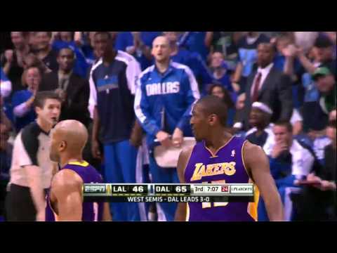 Ron Artest Misses Dunk/Layup