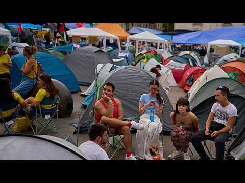 Madrid housing activists occupy agency amid eviction protests