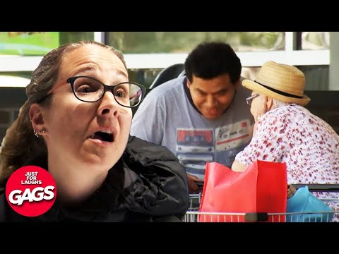 Su mamá coquetea con su esposo... | Bromas