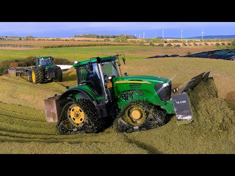 John Deere 7920 on TRACKS!! | 7920 Power Legends | Biogas Dimmer | Mais Harvest | Maisernte | Reiff