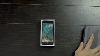iPhone 8 Review and Unboxing