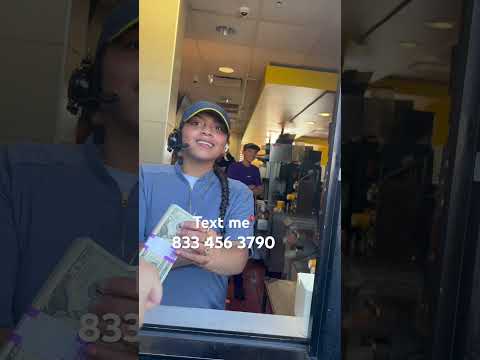 This McDonald’s worker had the best energy I had to best her 💰💰 #therealgreatness #greatness #cash