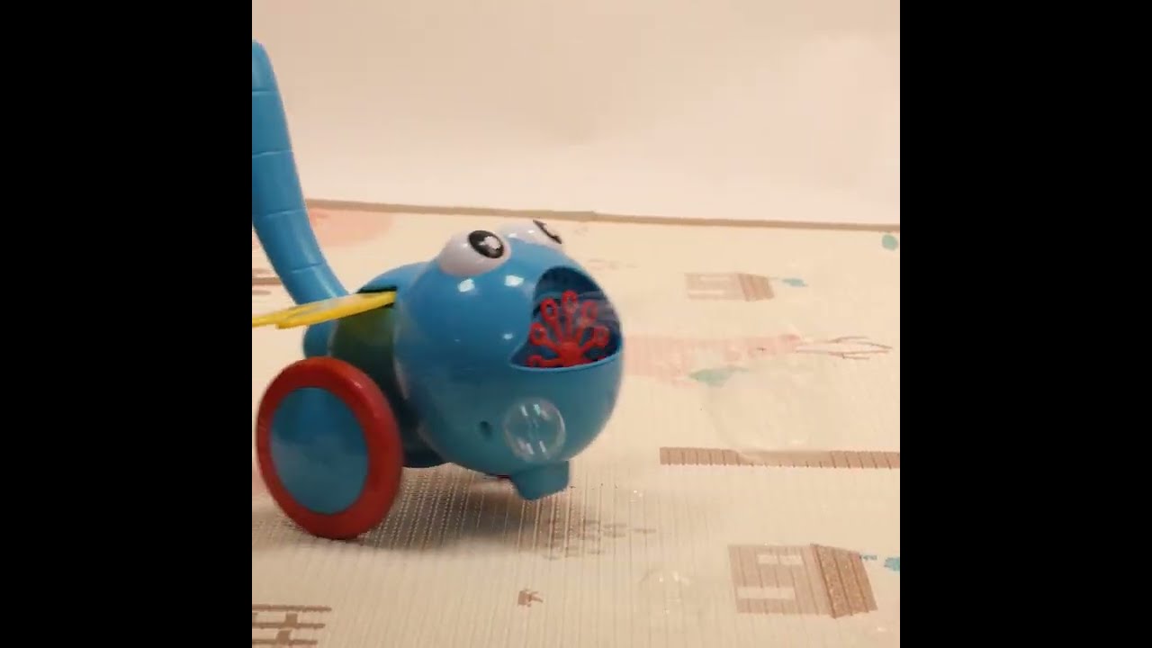 Мыльные пузыри каталка-стрекоза - видео