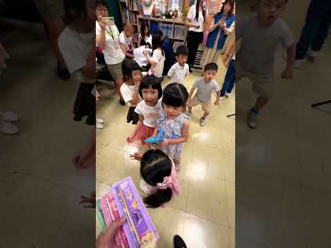 泡泡哥哥發禮物🎁【 #波波星球泡泡哥哥 】#shorts #fyp