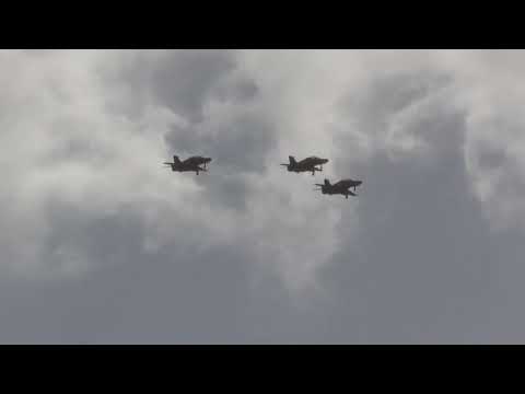 RAF Hawks Fly in Formation over Ty Croes, Anglesey, North Wales 10.10.202 | I Like Transport