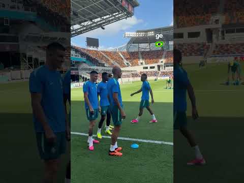 GALERA DEMOROU A ACOMPANHAR O FABINHO NO TREINO | Copa do Mundo 2026 | #shorts | ge.globo
