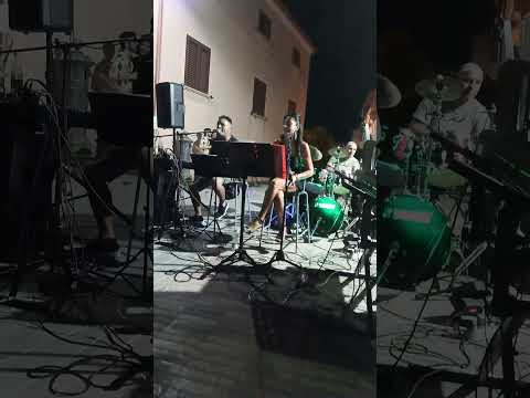 Musica live a Cirella diamante E-motion acoustic live band RCvideo comunicazione Spettacolo