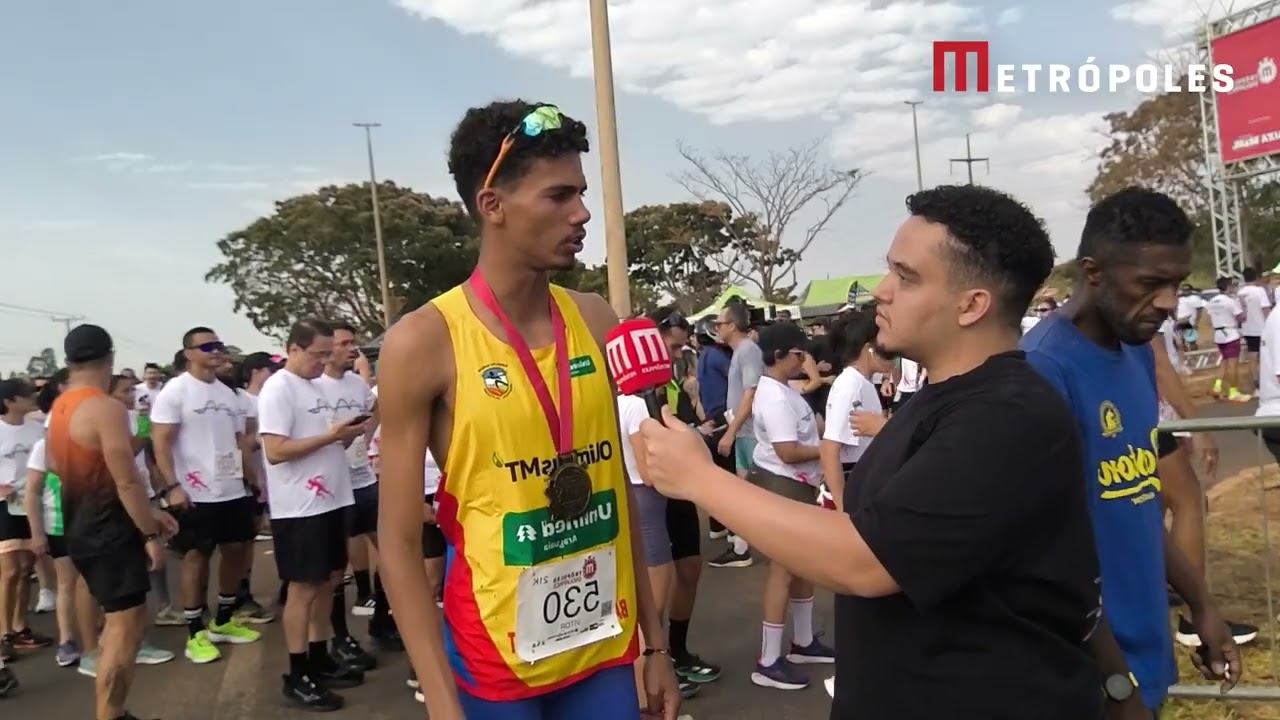 Vitor Ferreira dos Santos de Barra dos Garças MT foi o campeão dos 21 km