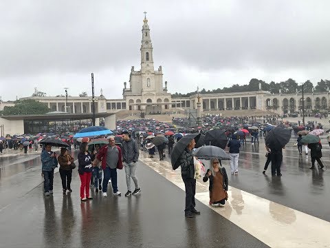 Heart of Portugal in 12 Days: Fátima in the Rain