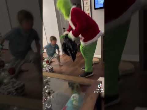Grinch be like ? @kingjafi_rock