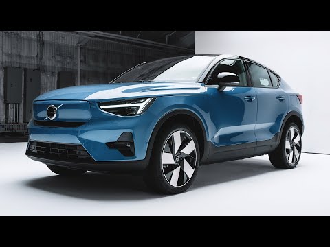 Electric Hatchback! 2022 Volvo C40 Recharge FIRST LOOK | MotorTrend