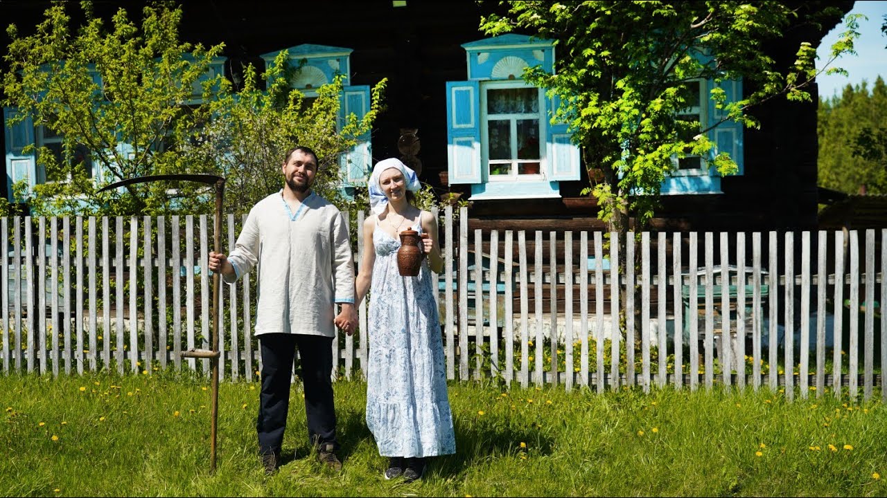 Жизнь в уральской деревне - первый мед и заготовка чая