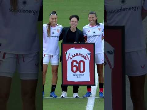 👏🏼 El homenaje a Amanda Sampedro, leyenda de nuestro fútbol