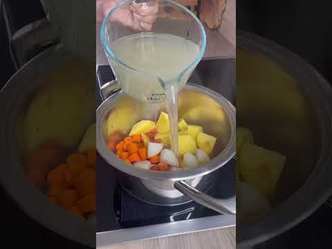 Tavuklu Sebze Çorbası ✨Şifa deposu bir Çorba 😍 Tarifimi görenlerden bir kalp ❤️ rica ediyorum lütfen