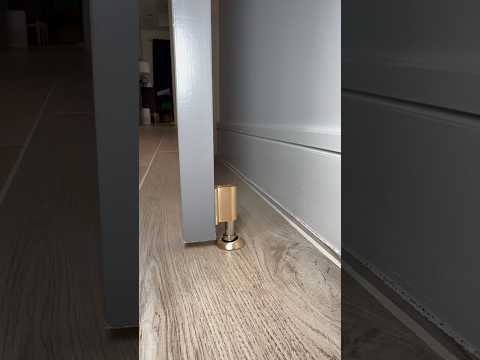 Amazon Home Hack!🏡🚪✨  #amazonhome #homehacks #amazonhomehacks #amazonfinds