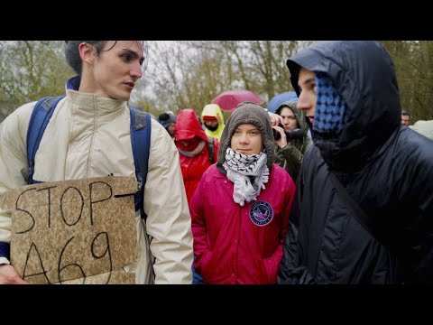 Γαλλία: Σε απαγορευμένη διαδήλωση η Γκρέτα Τούνμπεργκ