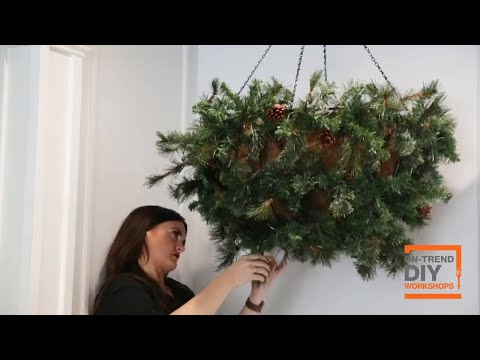 How to Make a Holiday Hanging Planter 