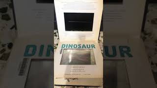 Dinosaur - A photicular book