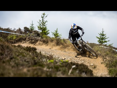 Build Up: Relive a Thrilling 2022 Enduro World Series Opener in DUSTY(?!) Scotland