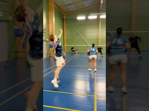 The smash plays a key role in mixed doubles #smash #smashing #badmintonsmash