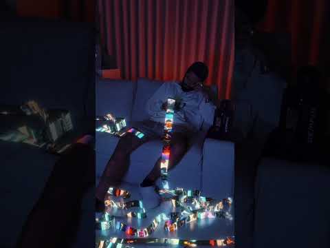 POR QUE NÃO USA ELAS PRA GANHAR DINHEIRO? Comenta “eu quero”