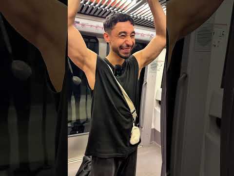 COURIR le LONG du MÉTRO, et se faire ÉTEINDRE à chaque ARRÊT ?