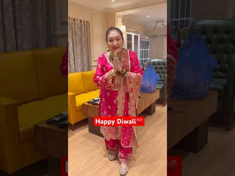 Happy Diwali♥️ #sunitaahuja