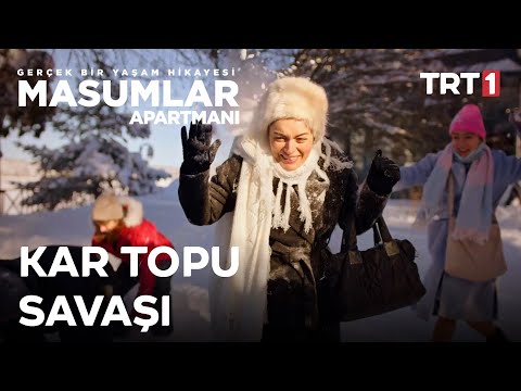 Derenoğlu Ailesi Çocuklar Gibi Şen! | Masumlar Apartmanı 55. Bölüm