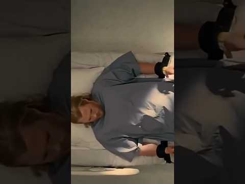 Thor despierta en un hospital #Shorts