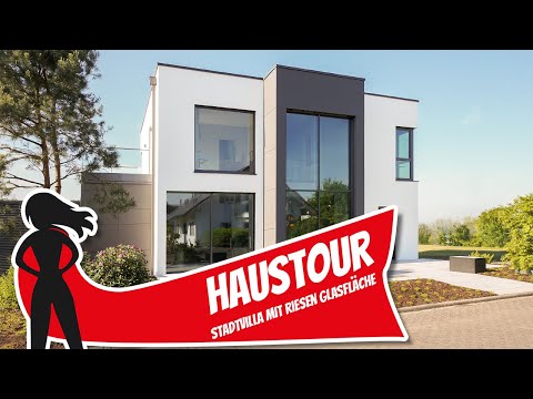 Moderne Stadtvilla mit unglaublichen Details für ein Fertighaus! Haustour Streif | Hausbau Helden