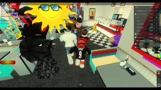 chuck e cheese awesome live show