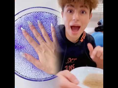 Keemokazi does hilarious trend and fails 😂