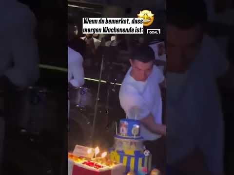 Ronaldo freut sich auf das Wochenende! 🥳