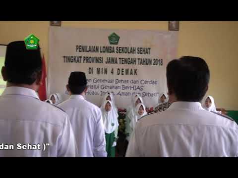 MIN 4 Demak - Menyanyikan lagu Indonesia Raya bers